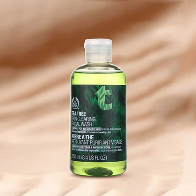 英國(guó) The Body Shop 美體小鋪茶樹(shù)潔面啫喱 清潔肌膚  控油防暗瘡 滋潤(rùn)肌膚 250ml