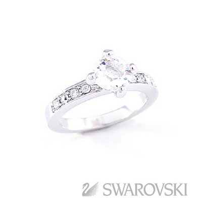 施華洛世奇時(shí)尚水晶戒指  